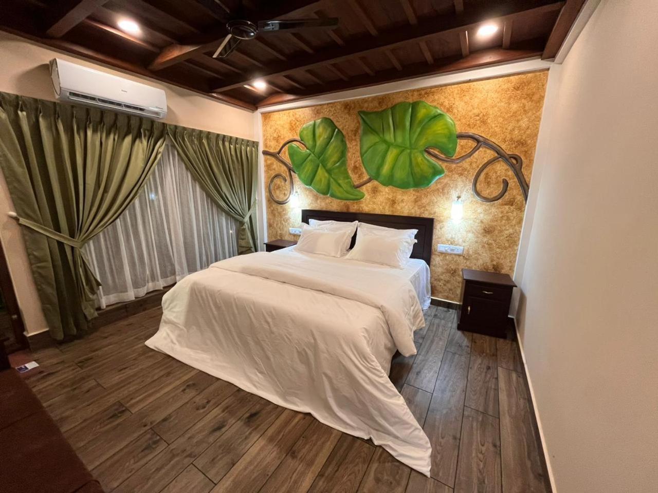 Falcon Riverview Resorts Kuttampuzha Exterior foto